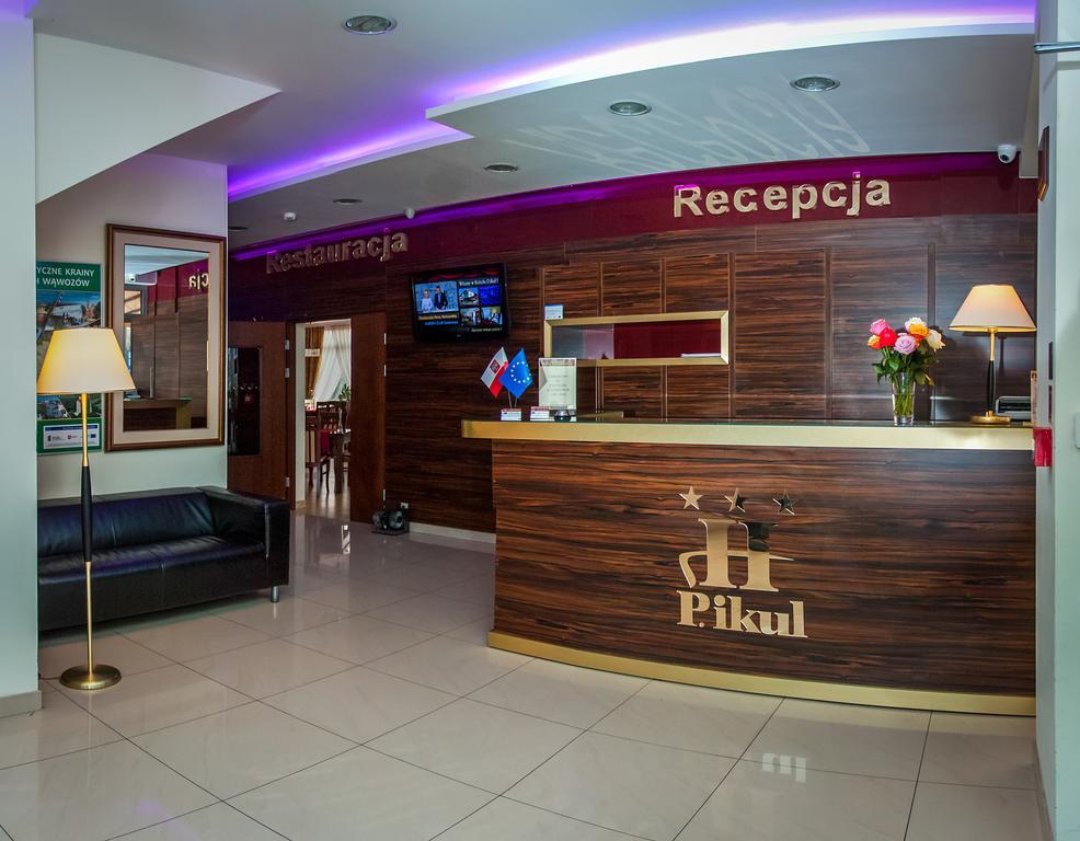Hotel Pikul Pulawy Luaran gambar