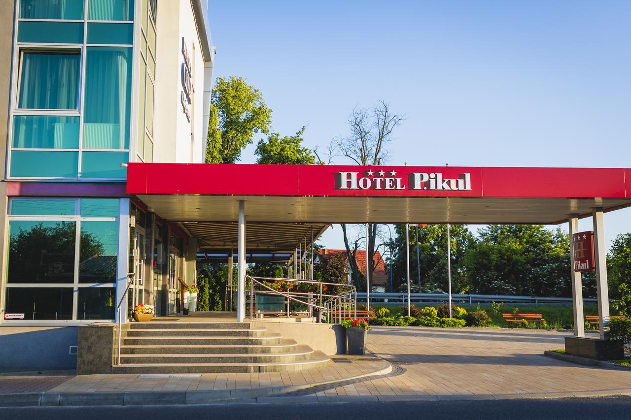 Hotel Pikul Pulawy Luaran gambar